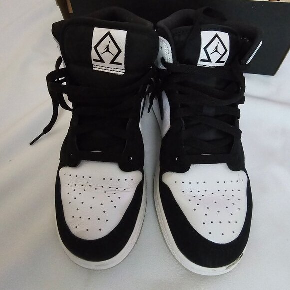 Air Jordan 1 Mid SE Diamond Grade School White/Black Sneakers Kids Size 6Y - Picture 7 of 16